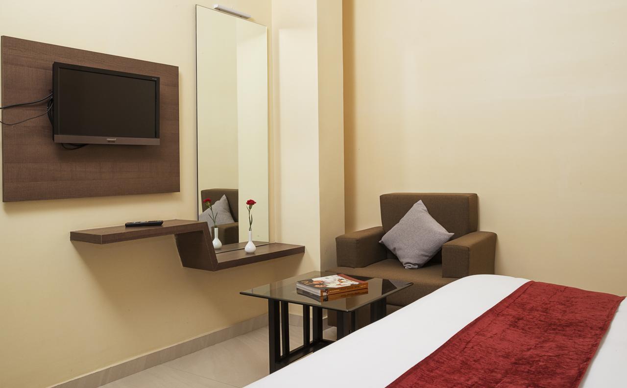 Sunshine Hotel Raigarh Exterior photo